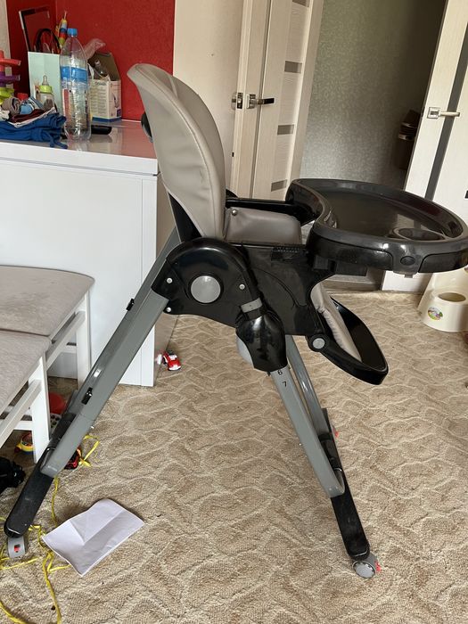 Продам детский стул