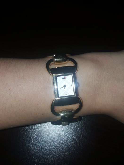 Дамски часовник TOMMY HILFIGER