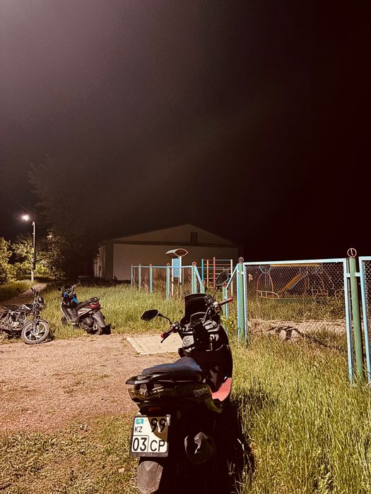 Продам Макси скутер