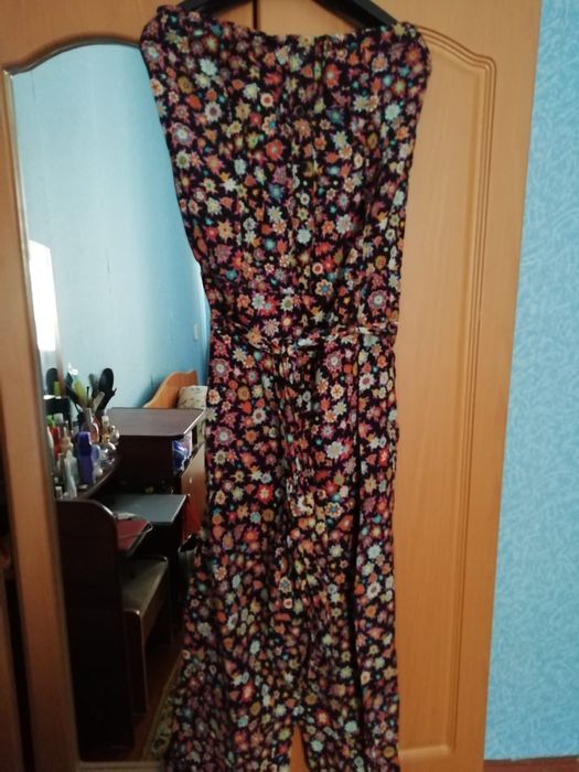 Платья на 46-48 рр