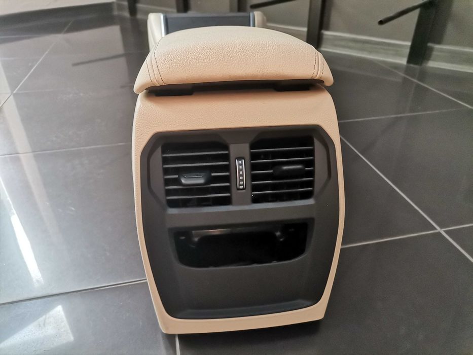 Централна Конзола BMW G20 G21 G22 G23 G26 G26 I4 Canberra Beige