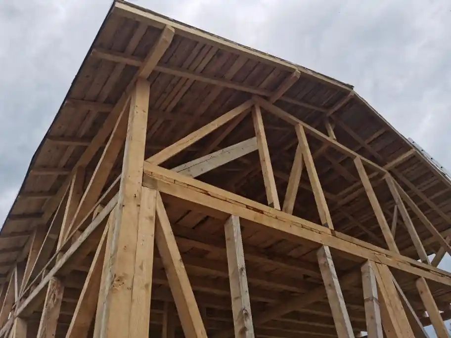 Reparatii Acoperisuri, montaj, vopsire, terase, Izolații, jgheaburi