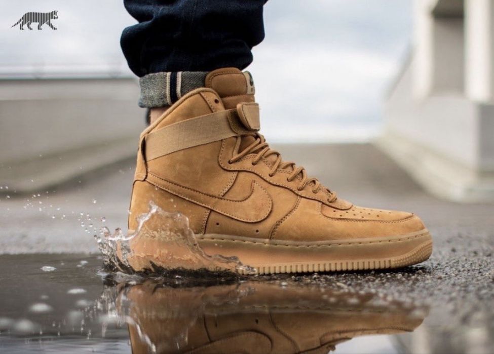 Nike Air Force 1 High '07 Flax