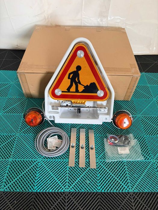 Kit lumini girofar drum in lucru autospeciale original Renault