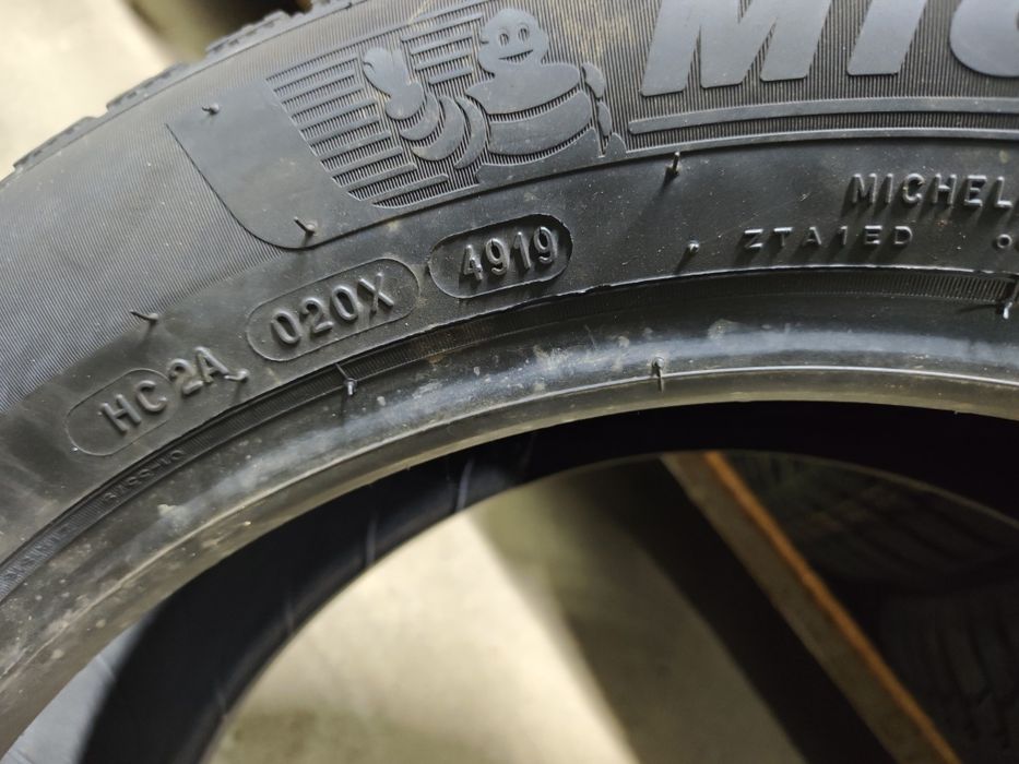 205/55/17 Michelin Alpin