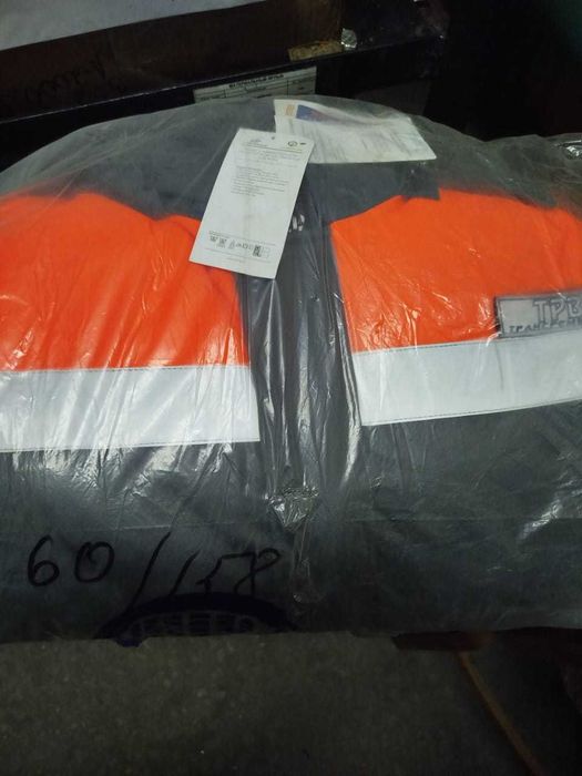 спецодежда (костюмы, жилеты)