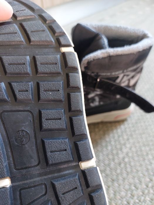 Ghete baieti,marimea 34