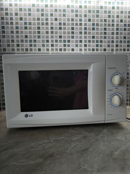 Микроволновка LG