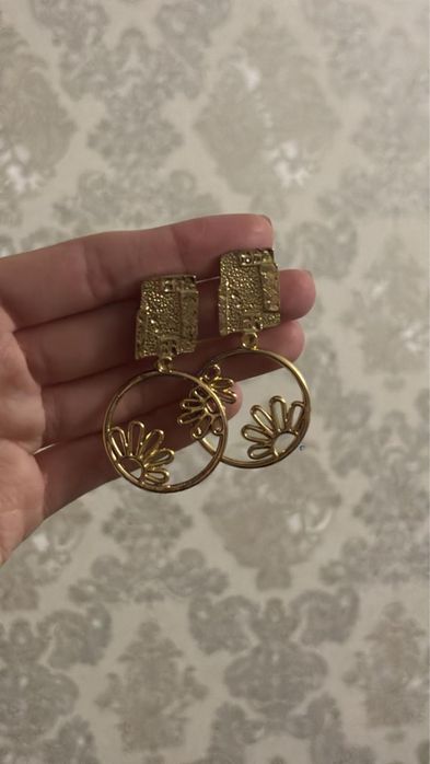 Серьги в ассортименте