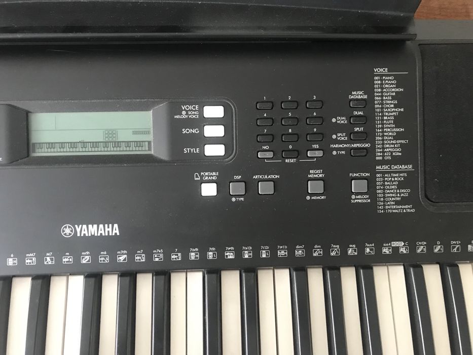 пианино yamaha