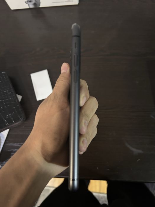 Iphone 11  64 gb