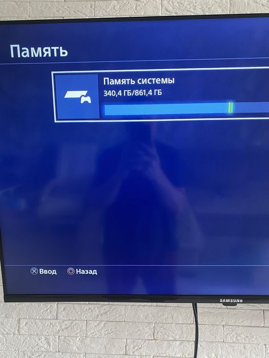 Продам PS 4 pro 1 тб
