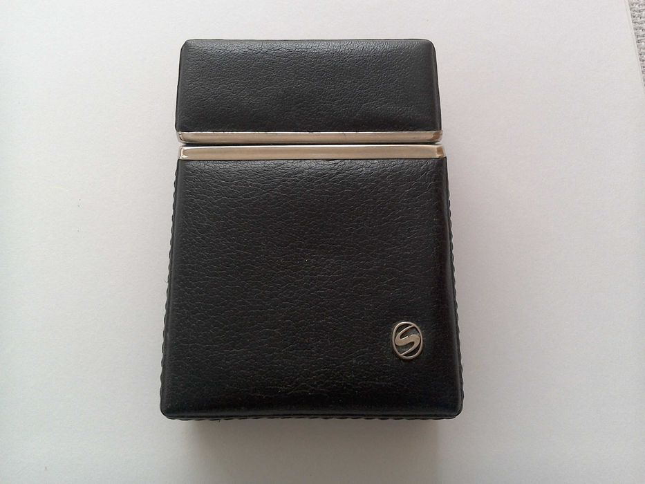 Porttigaret piele naturală şi inox - calitate deosebită