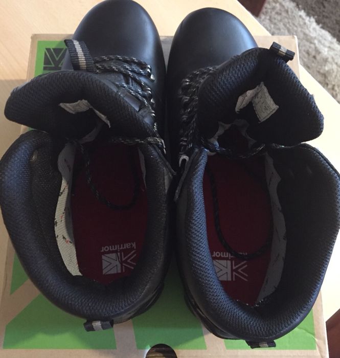 Vând ghete Karrimor piele , impermeabile,marimea 45 noi