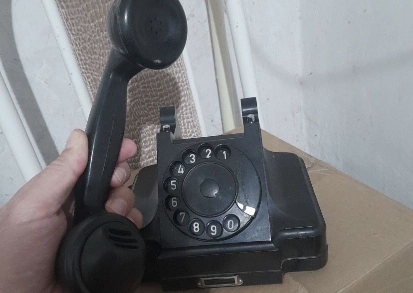 Советский дисковый телефон 1950 года