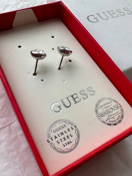Пусеты Guess с офиц.бутика