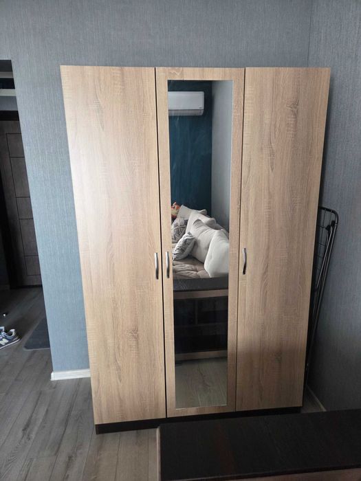 Трикрилен гардероб / 120.50.90