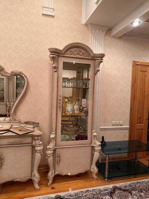 Мебельный гарнитур для гостиной. Турция.