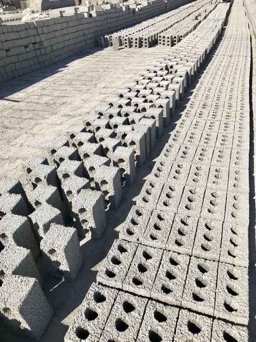 Шлакоблок строительный