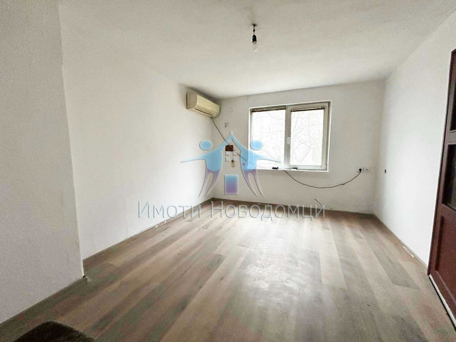 Продава се Етаж от къща в Шумен, Пазара - 82 кв.м за 1518 €/кв.м - Снимка #4