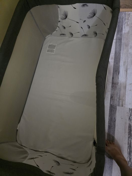 Кошара Lionelo Leonie Plus