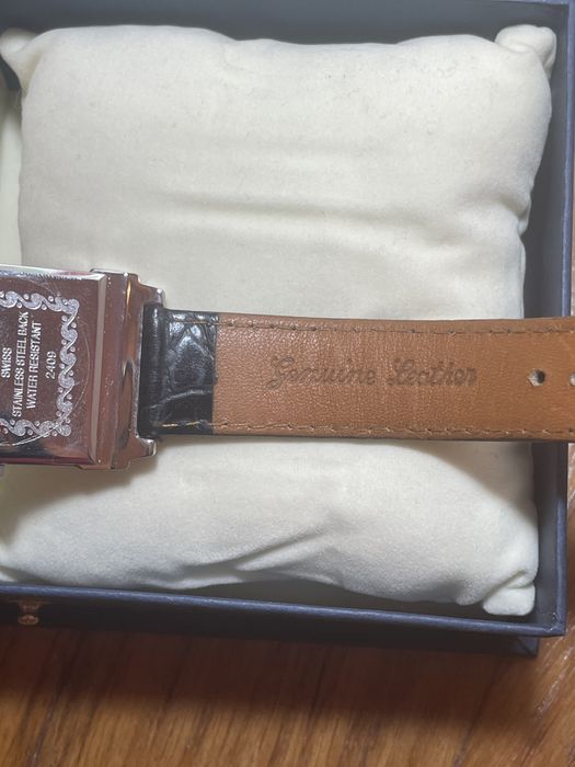 Часы от швейцарской фирмы Imperial новые