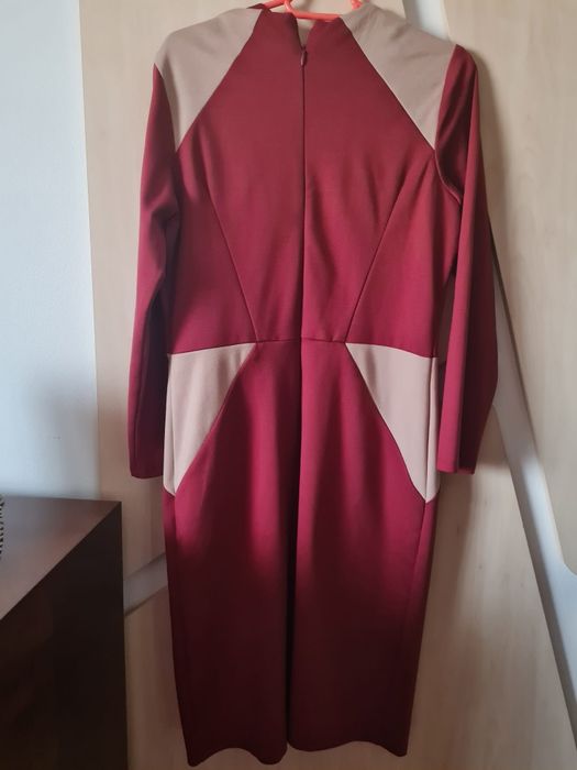 Rochie eleganta midi 42