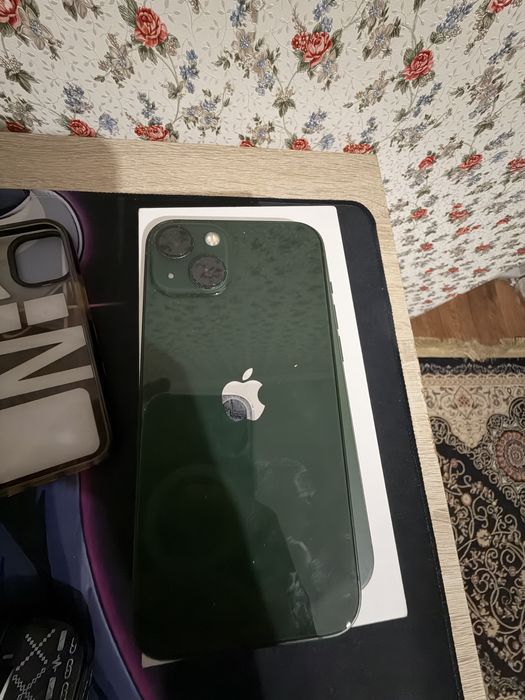 Продам iphone 13 128GB