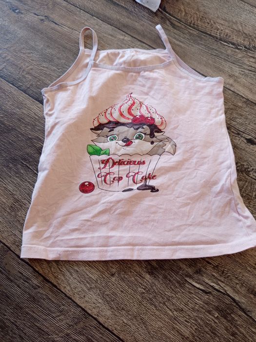 Вещи на девочку подростка даром