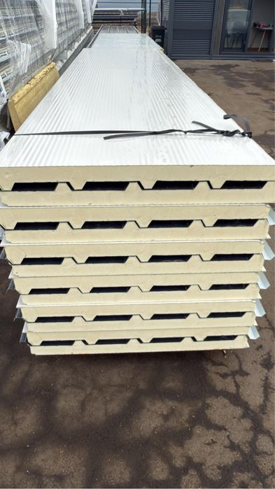 Depozit panou sandwich STOC acoperis / perete