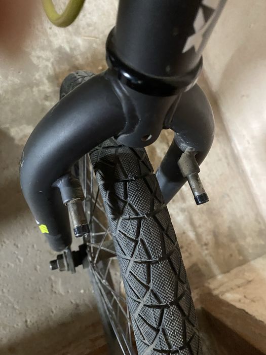 Продам велосипед модель BMX