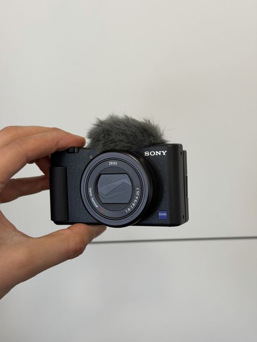 Фотоапарат Sony ZV-1