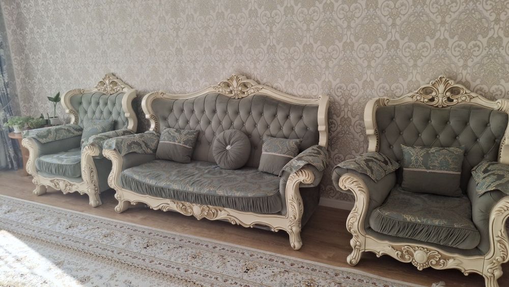 Уголок Диван и 2кресла