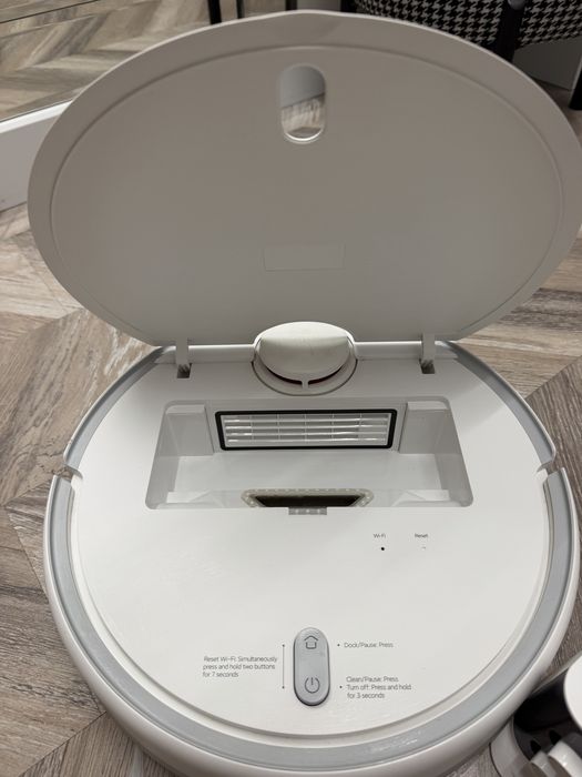 Робот-пылесос Xiaomi Mi Robot Vacuum-Mop 2 Pro