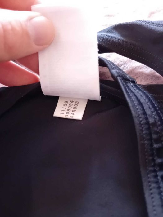 Чисто нов оригинален дамски бански Adidas