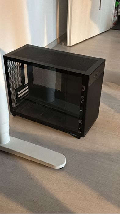 Carcasa Asus AP201 TG Neagra