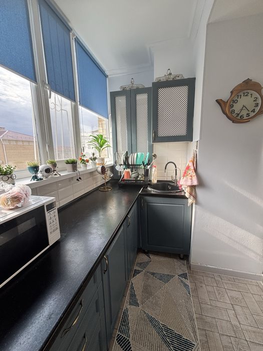 Продам квартиру. 2 комн 100 кв