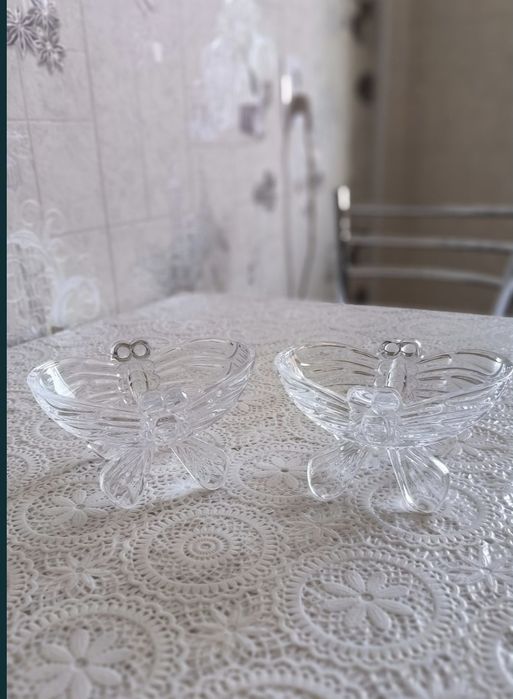 Фруктовница и вазы