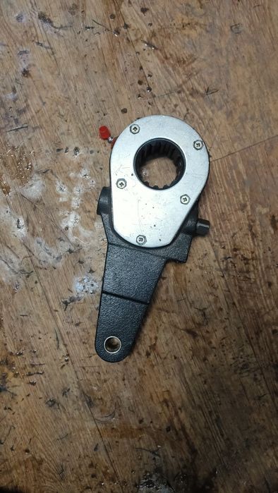 Рычаг тормоза К-700 трещетка