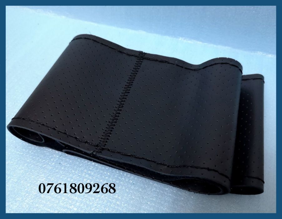 Husa volan piele naturala perforata neagra d=37/38cm