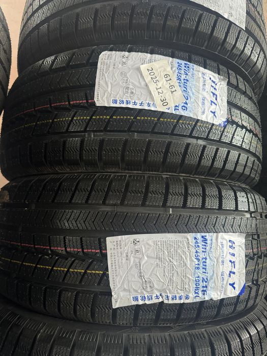 Зимние шины 245/45/18 новые