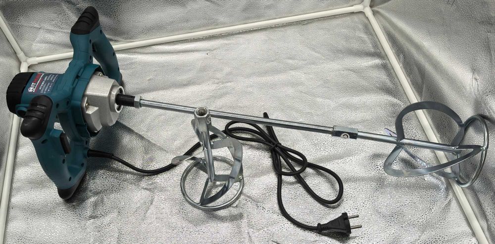 Malaxor profesional 3450W, 2 palete – Eficienta maxima