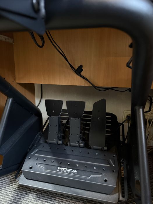 Кок питт Moza R12 v2