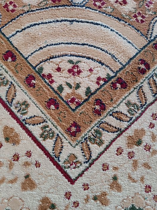 Кілем сатылады 5те 3