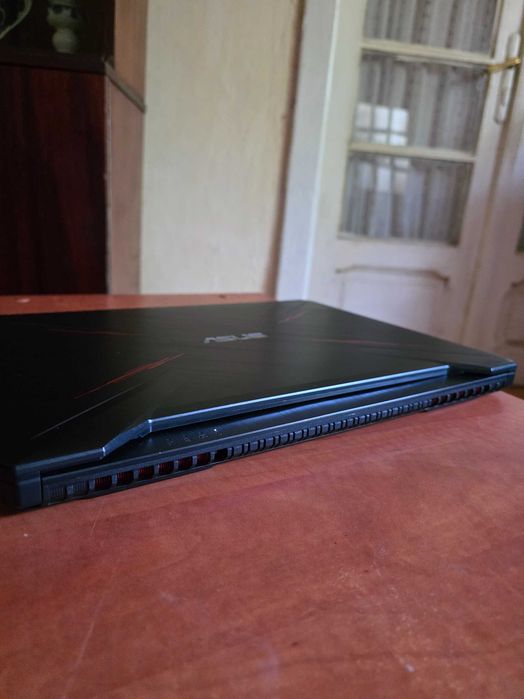 Laptop Gaming ASUS TUF FX505DT Ryzen 7 16GB GTX 1650 SSD 512GB