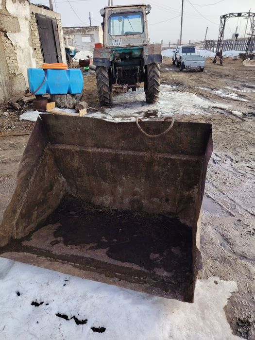 Продам Трактор ЮМЗ