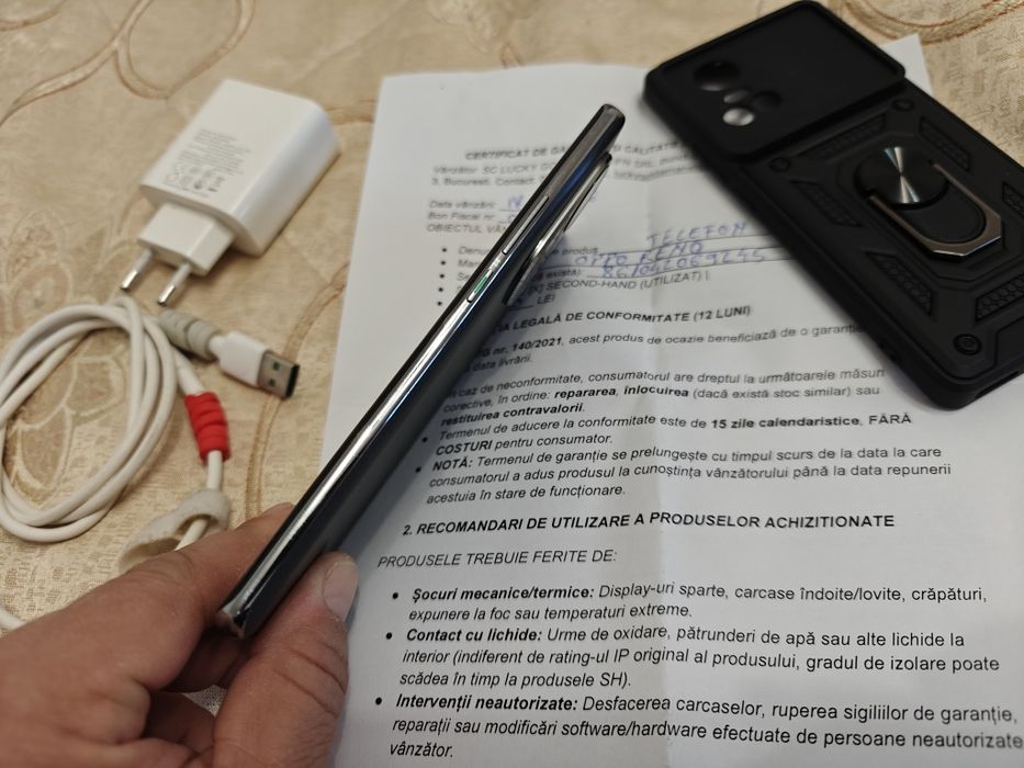 Oppo reno 10 impecabil in garanție până în aprilie 2027