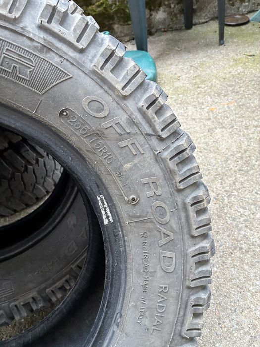 Гуми offroad 235/75/15 4бр 200 лв
