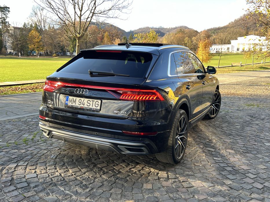 Audi Q8  5.0 Mild-Hibryd 3X-Sline  2020 Variante / Schimb !