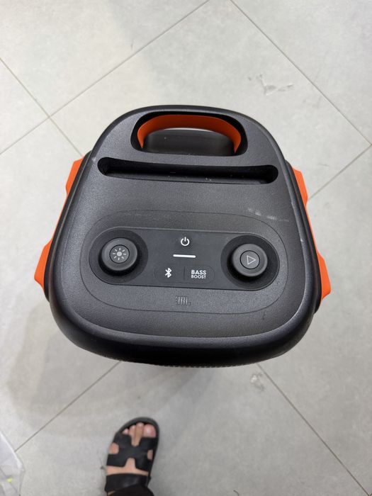 Продам колонку JBL PARTY BOX110